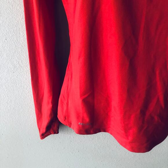 Nike Dri-Fit Half Zip Women's SZ S Workout Layering Workout Pullover - Picture 6 of 12